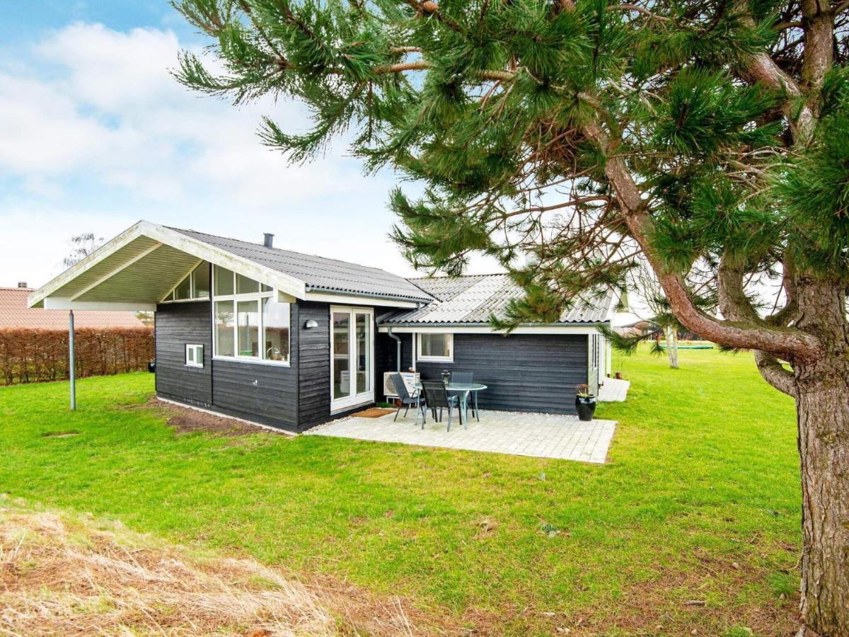 8 Person Holiday Home In Ebeltoft Eksteriør billede