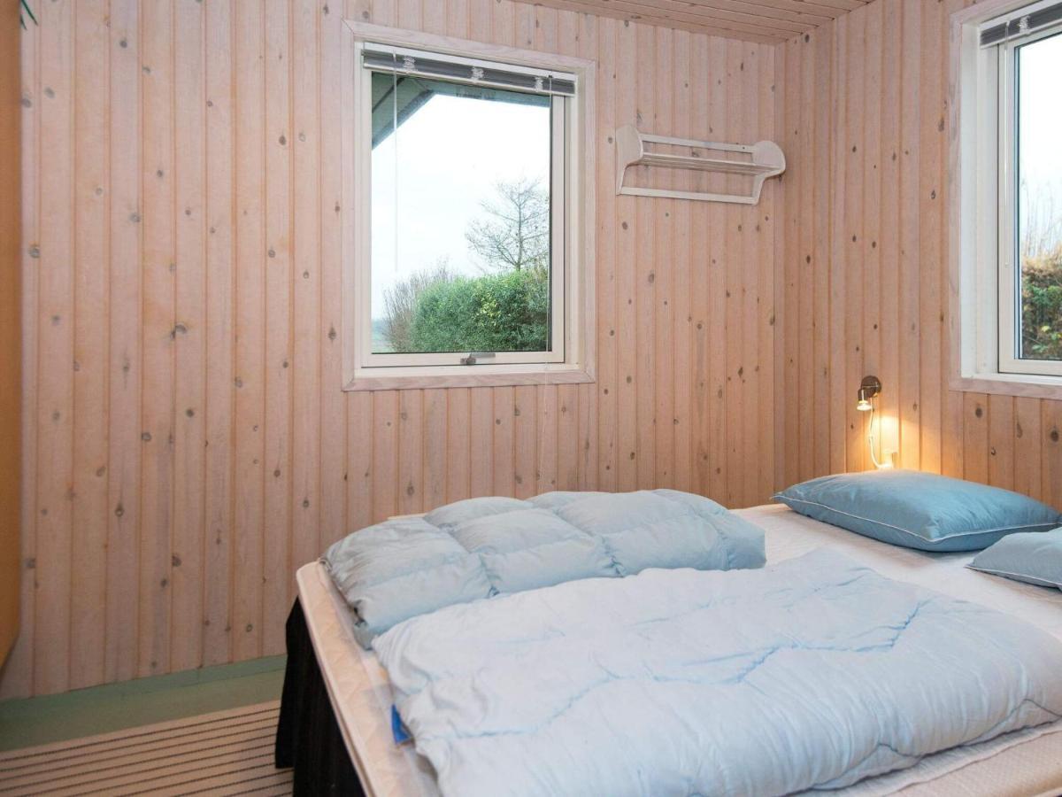 8 Person Holiday Home In Ebeltoft Eksteriør billede