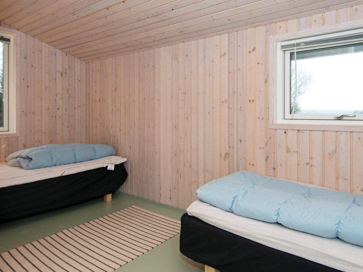8 Person Holiday Home In Ebeltoft Eksteriør billede